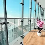 Sky Wola Tower Appartement *