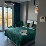 Sky Wola Tower Βαρσοβία