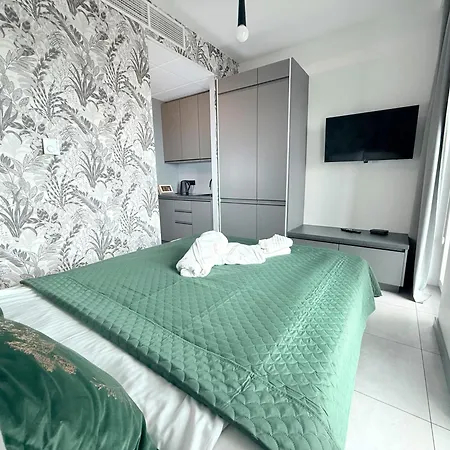 Sky Wola Tower Apartamento *