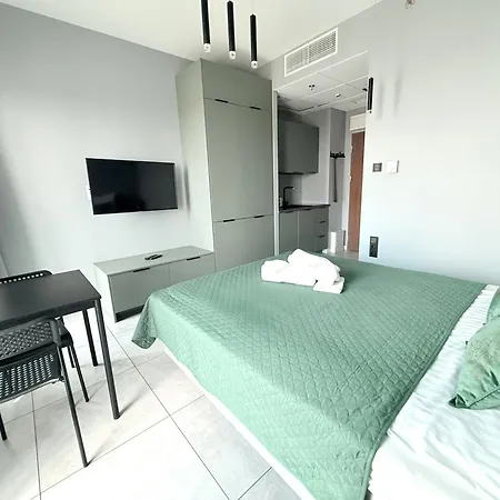 Sky Wola Tower Apartamento *