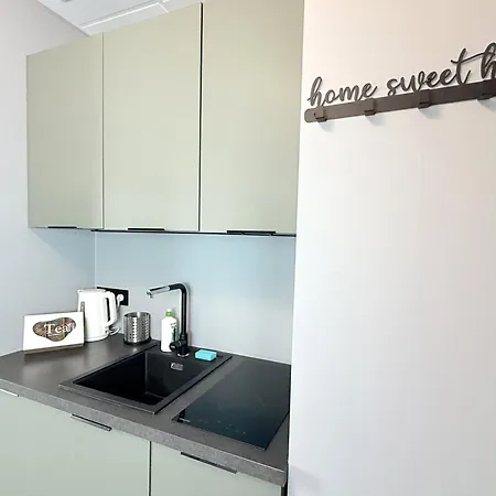 Sky Wola Tower Apartamento