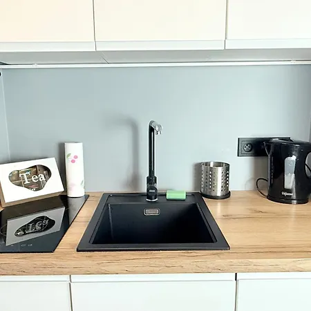 Apartamento Sky Wola Tower Varsovia