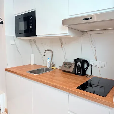 Sky Wola Tower * 华沙