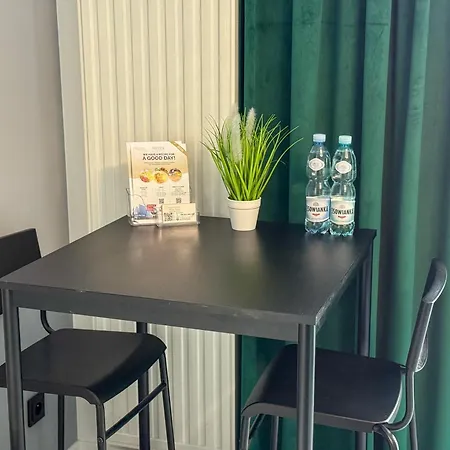Apartament Sky Wola Tower Warszawa