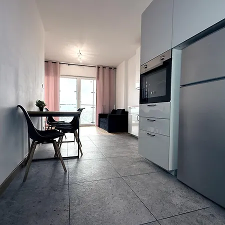 Appartement Sky Wola Tower Warschau