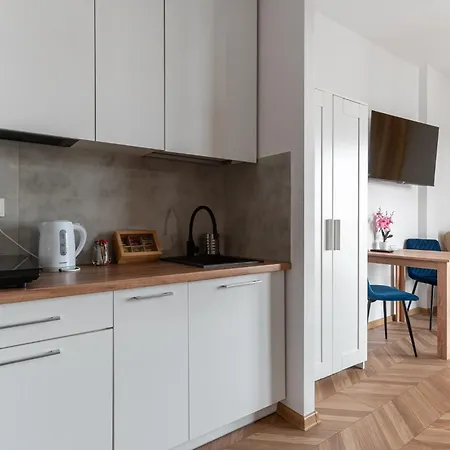 Appartement Sky Wola Tower Warschau